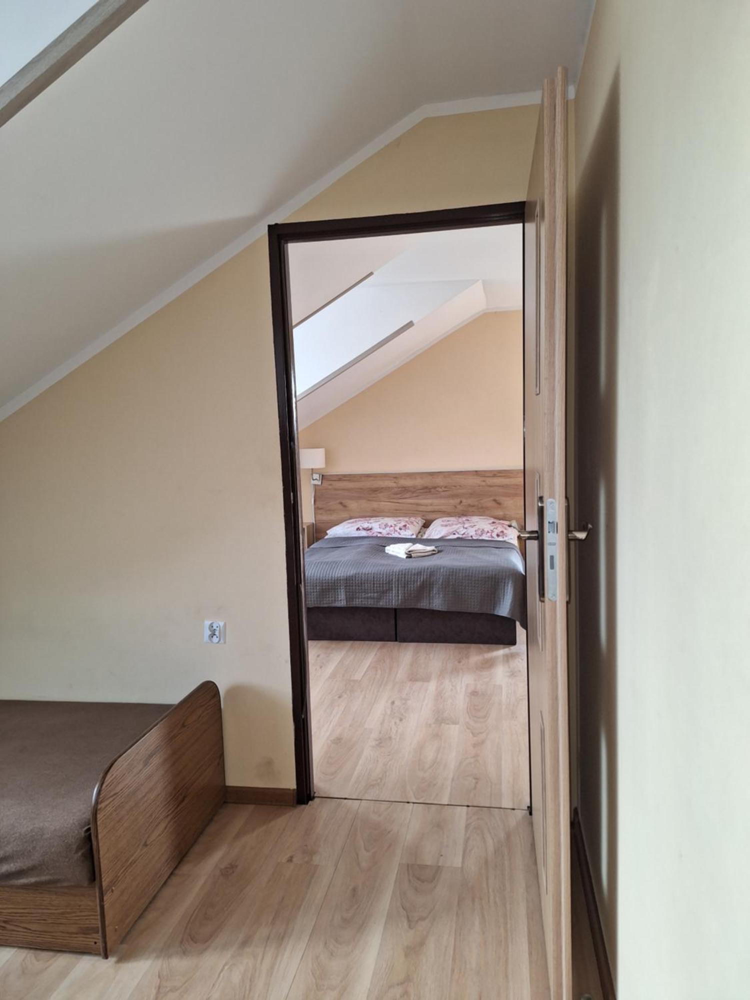 Omega Jantar Bed and Breakfast Buitenkant foto